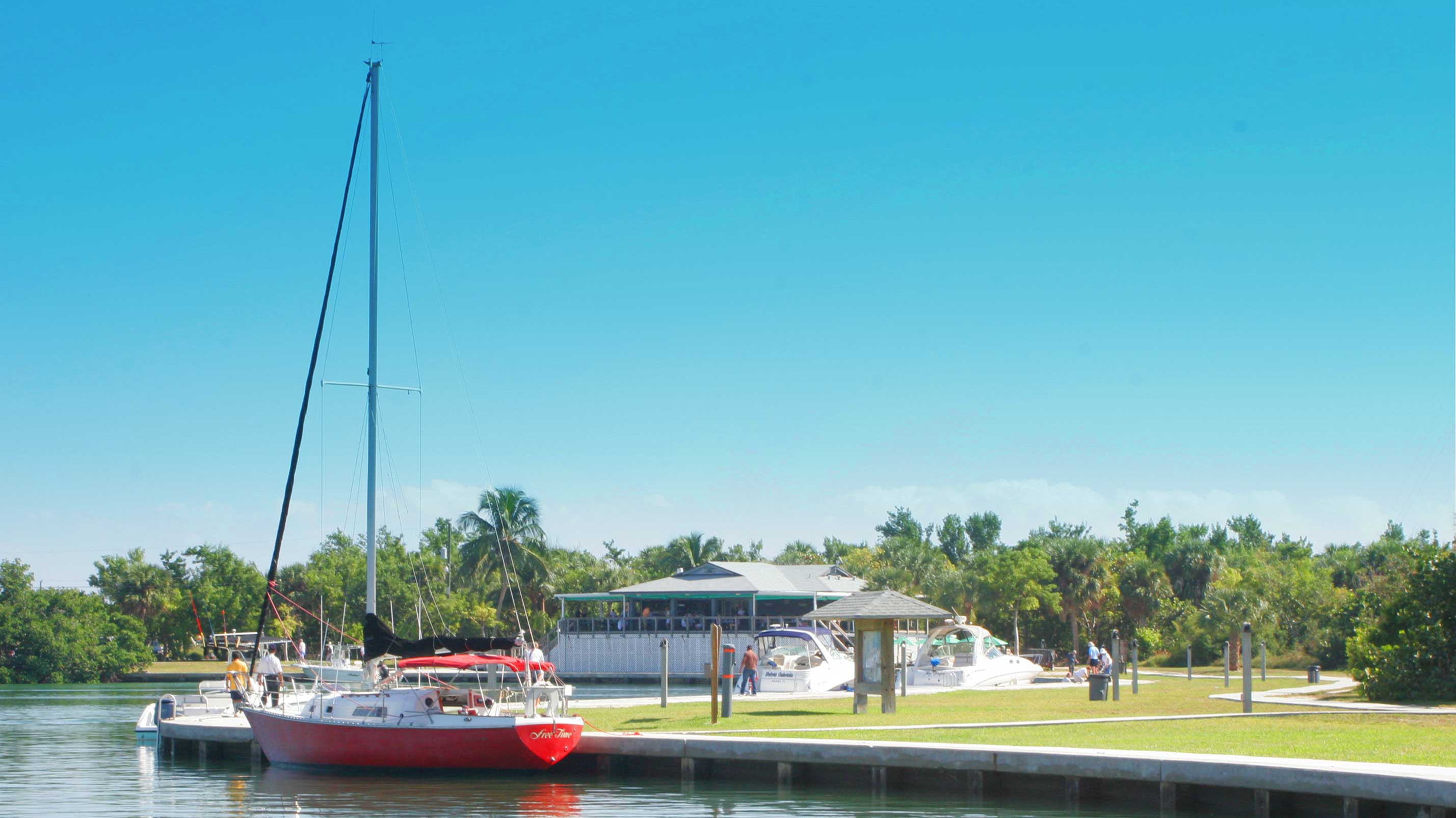 Boater's Grill waterfront dining in Bill Baggs Cape Florida State Park